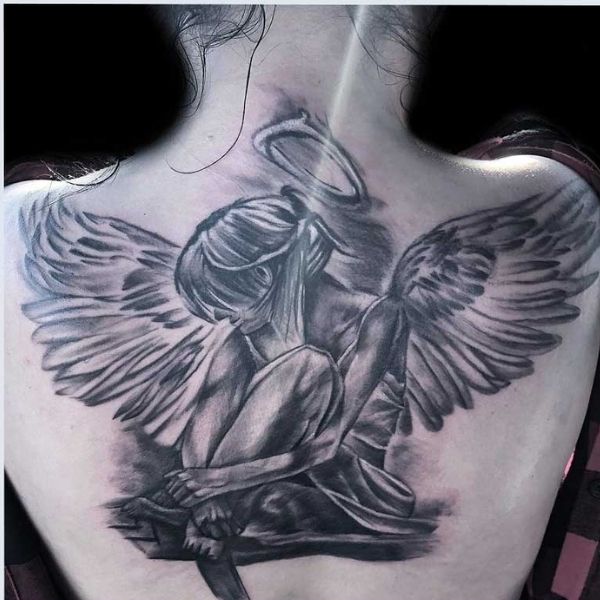 Tattoo thiên thần sau lưng siêu ngầu