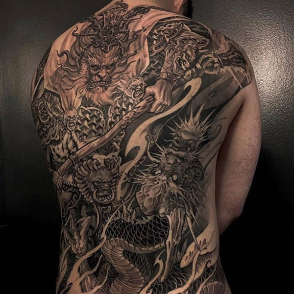 Tattoo tôn ngộ không cưỡi rồng đẹp