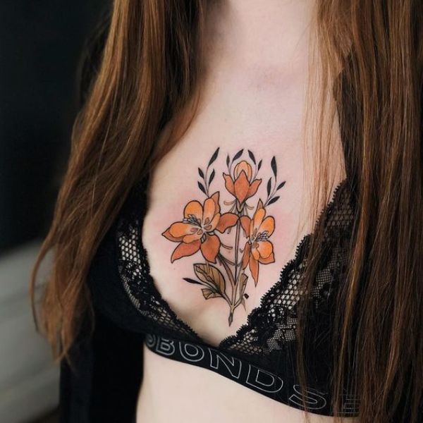 Tattoo trước ngực hoa đẹp