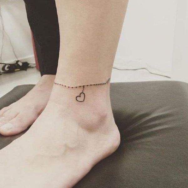 Tattoo vòng bắp chân