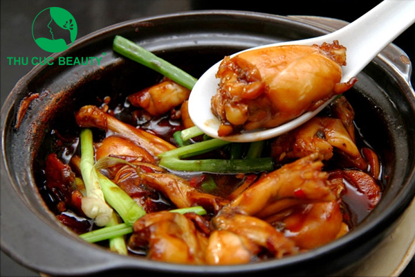 Nâng ngực ăn ếch được không?