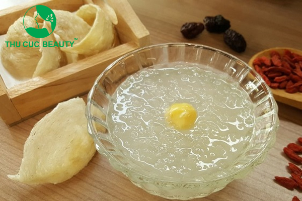 Nâng ngực ăn yến được không?