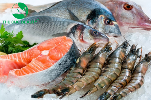 Nâng ngực kiêng hải sản bao lâu?