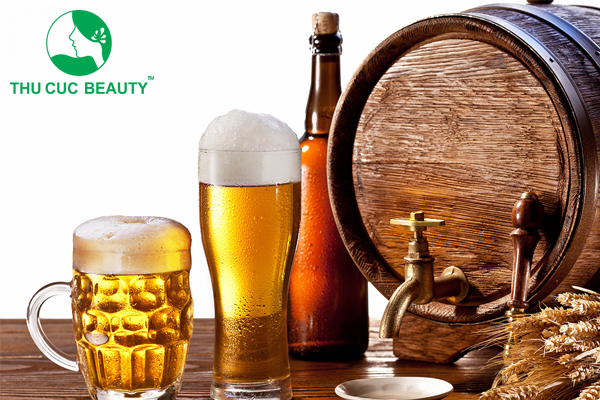 Nâng ngực kiêng rượu bia bao lâu