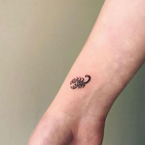 Tattoo bọ cạp siêu nhỏ