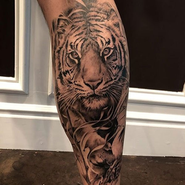 Tattoo chân nam hổ siêu ngầu