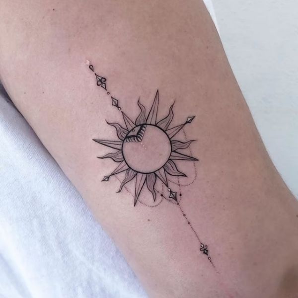 Tattoo châu âu mặt trời đẹp