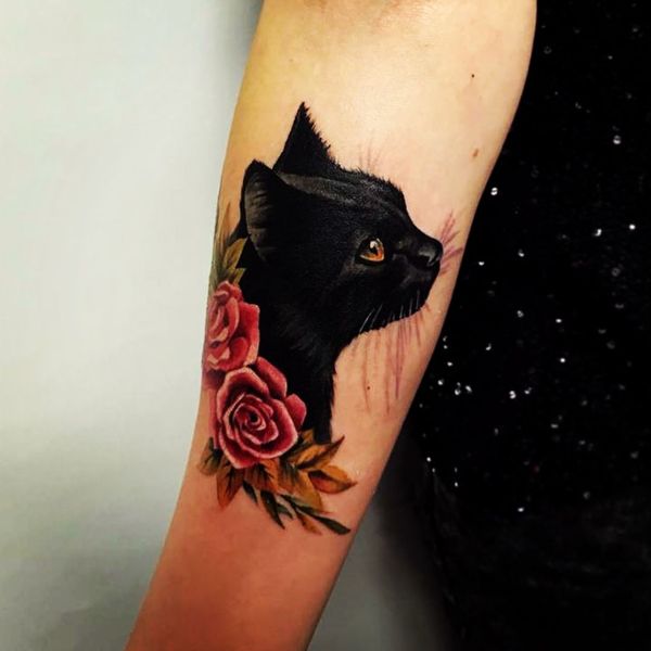 Tattoo âu lục mèo đen