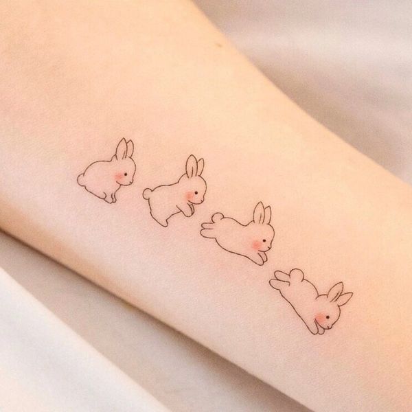 Tattoo con cái thỏ con