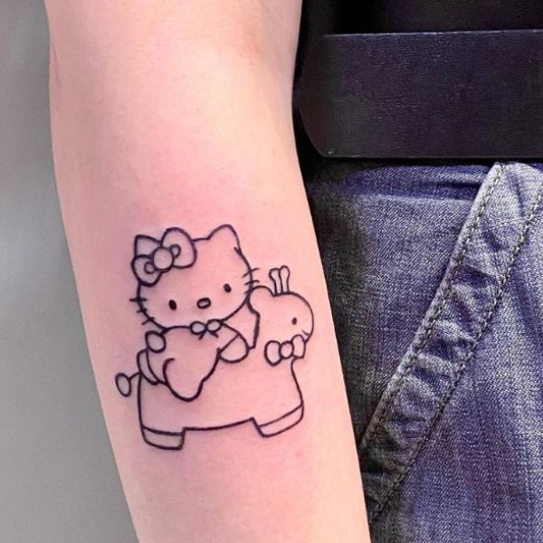 Tattoo đáng yêu hello kitty