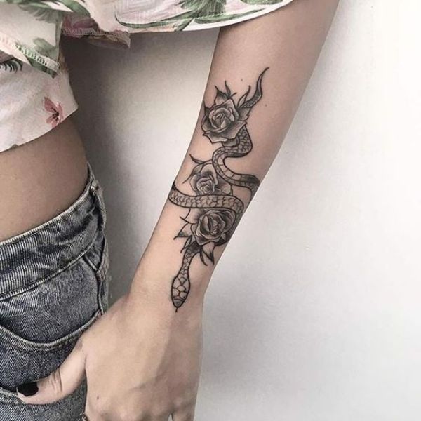 Tattoo đáng yêu rắn và hao