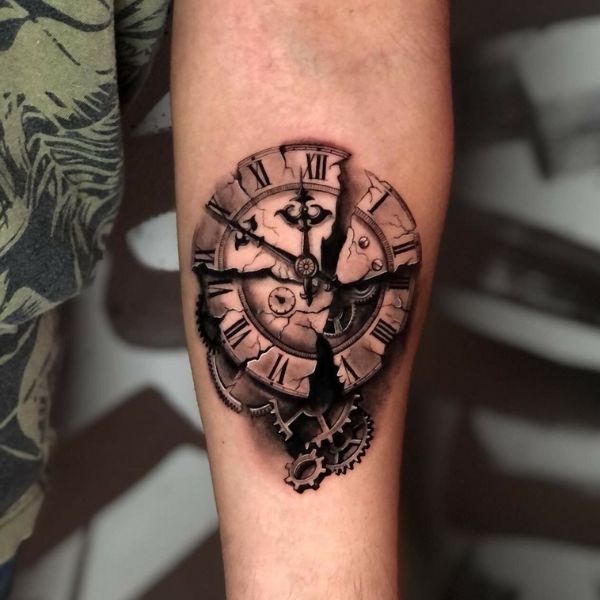 Tattoo đồng hồ la bàn