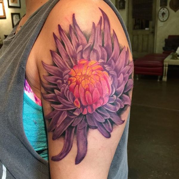 Tattoo hoa cúc dại hóa