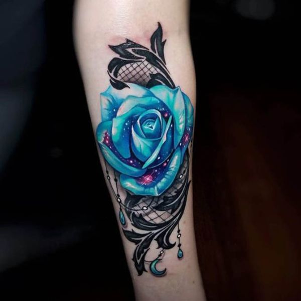 Tattoo huê hồng ở tay xanh rớt rất đẹp giành riêng cho nam