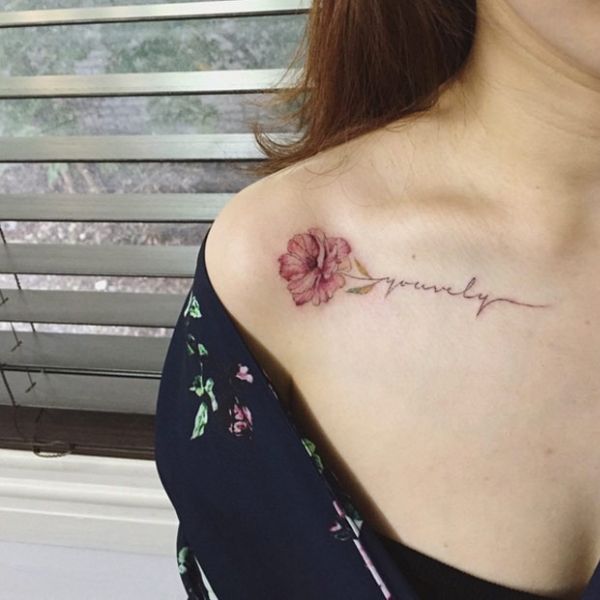 Tattoo mini ở vai hoa hồng