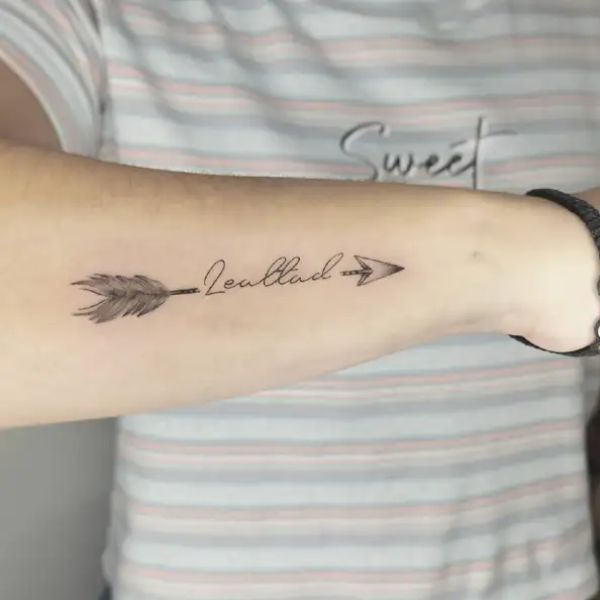 Tattoo mũi tên đơn giản
