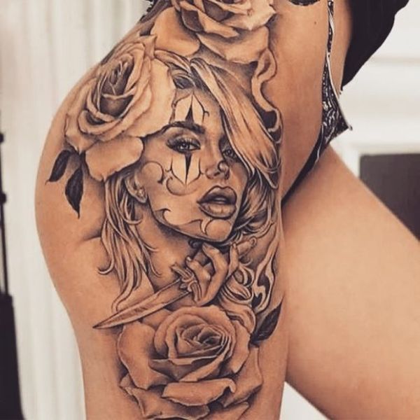 Tattoo ở chân cho nữ cô gái