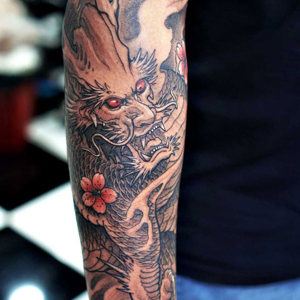 Tattoo Long quấn tay đẹp tuyệt cho tới nam