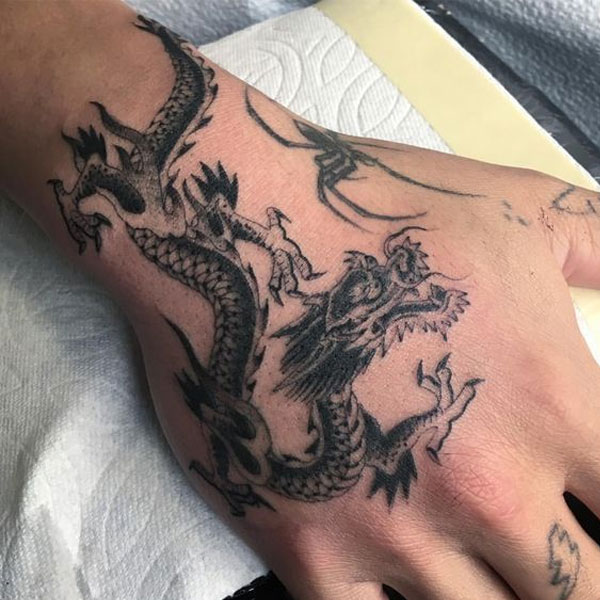 Tattoo Long quấn tay đen phối trắng siêu độc
