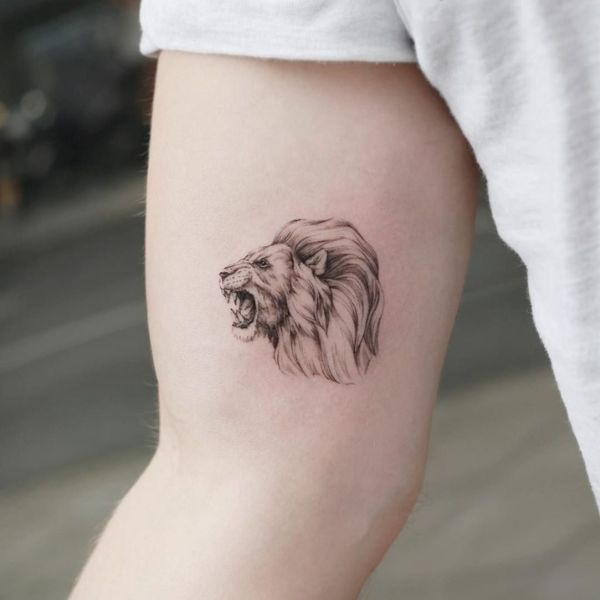 Tattoo sư tử mini