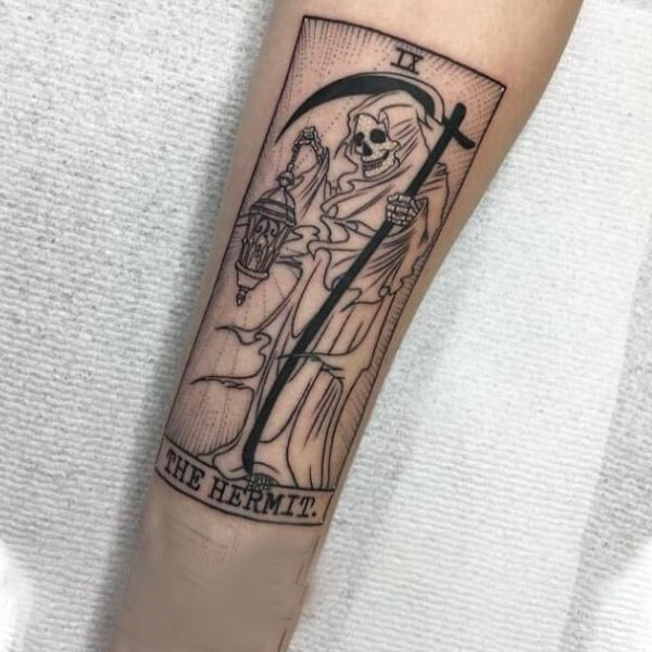 Tattoo thần chết ở cánh tay