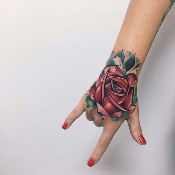 Tattoo bàn tay hoả hồng đỏ