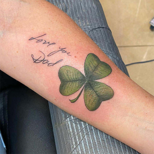 +99 hình xăm cỏ 3 lá đẹp, thu hút may mắn cho chủ nhân