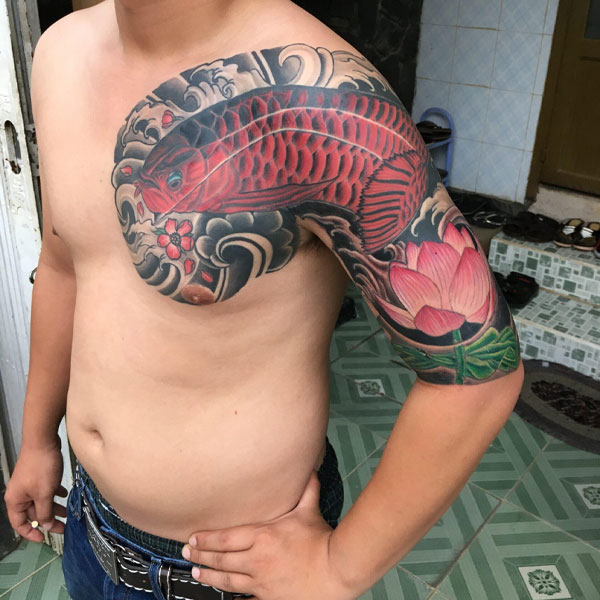 Tattoo cá Long ở ngực đẹp