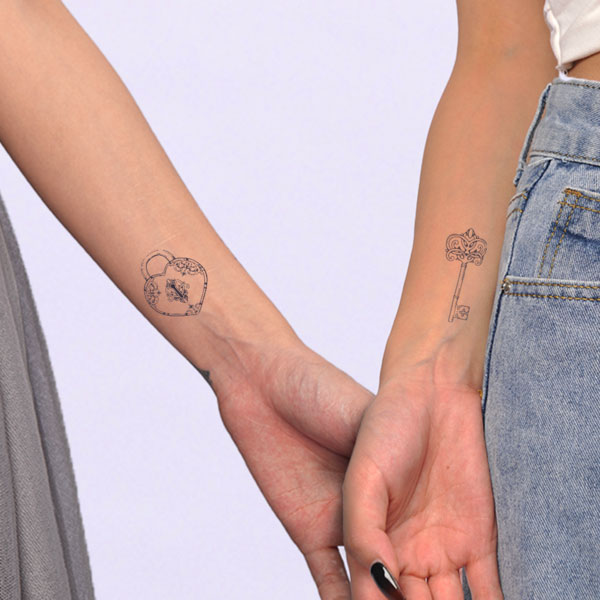 Tattoo cặp mini cánh tay dễ thương