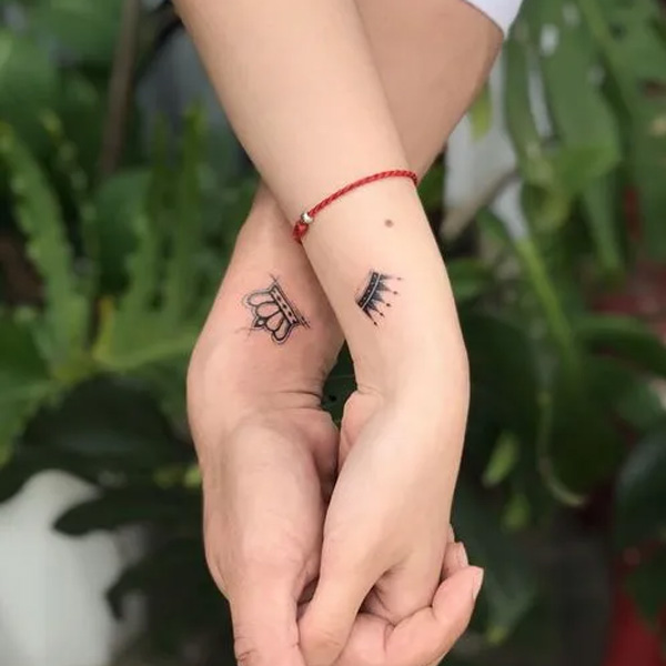 Tattoo cặp mini cổ tay