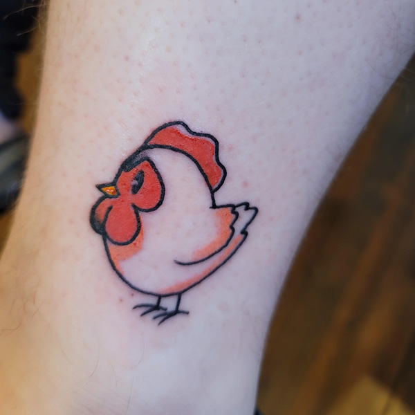 Tattoo con gà đáng yêu