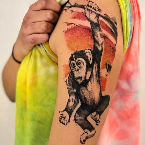 Tattoo con cái khỉ cho tới nữ