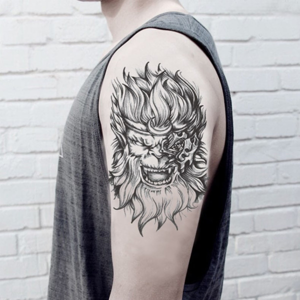 Tattoo con khỉ ngộ không