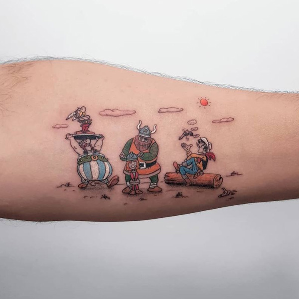 Tattoo hoạt hình ở cánh tay