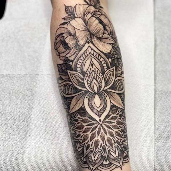 Tattoo mandala tay