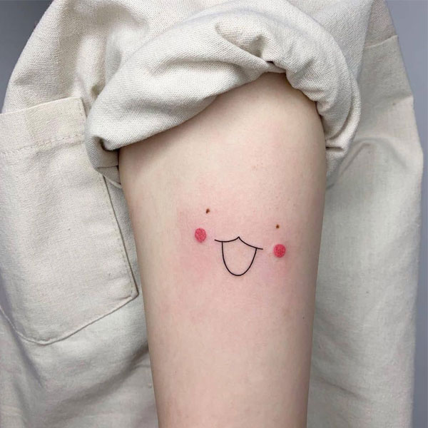 Tattoo mặt mũi cười cợt xứng đáng yêu