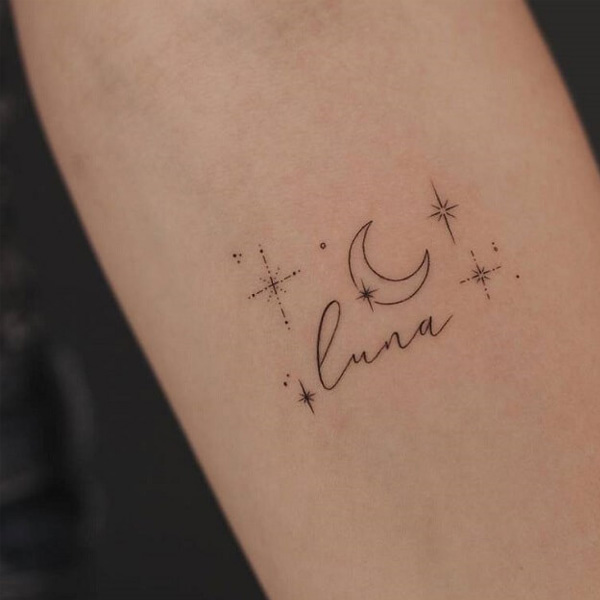 Tattoo mặt trăng luna