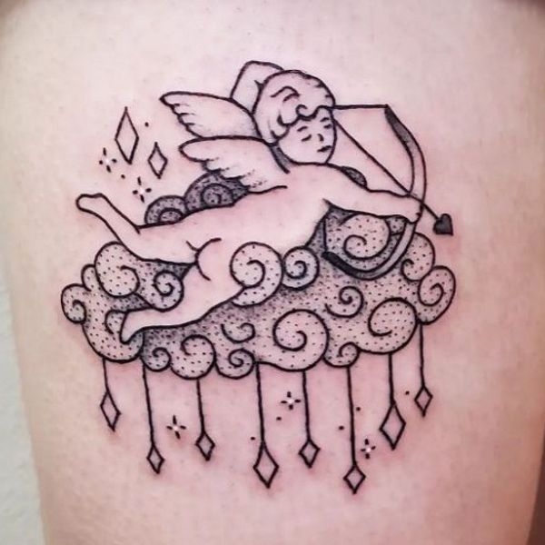Tattoo mây đáng yêu