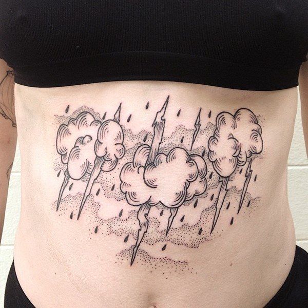 Tattoo mây ở bụng đẹp