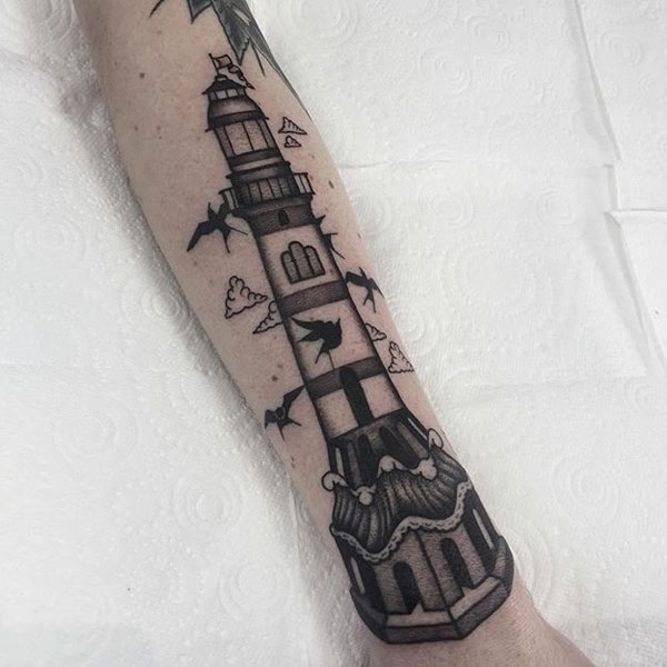 Tattoo ngọn hải đăng đẹp cho nữ