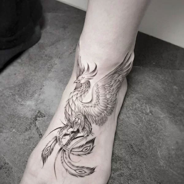 Tattoo tử vi ở bàn chân