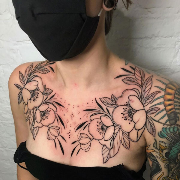 Tattoo trước ngực nữ siêu chất