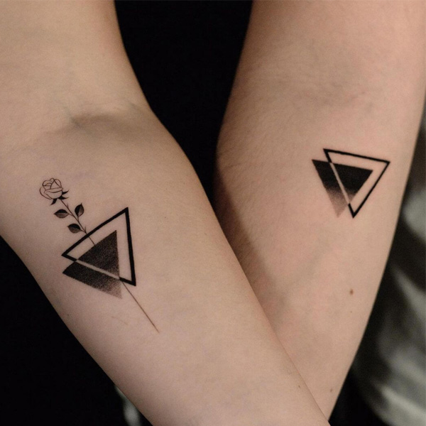 Tattoo cặp mini tam giác 3d đẹp