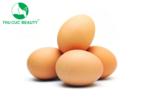 Phun xăm môi có được ăn trứng không?