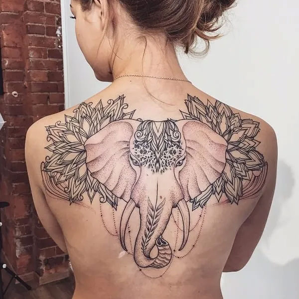Tattoo con voi lưng siêu đẹp