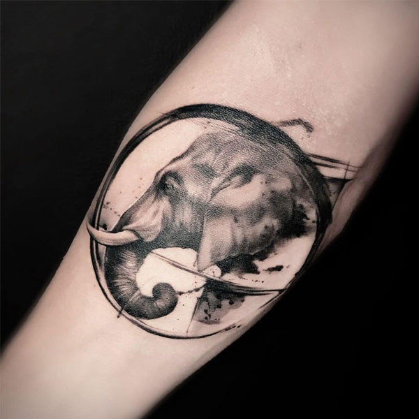 Tattoo con voi ở cánh tay đẹp