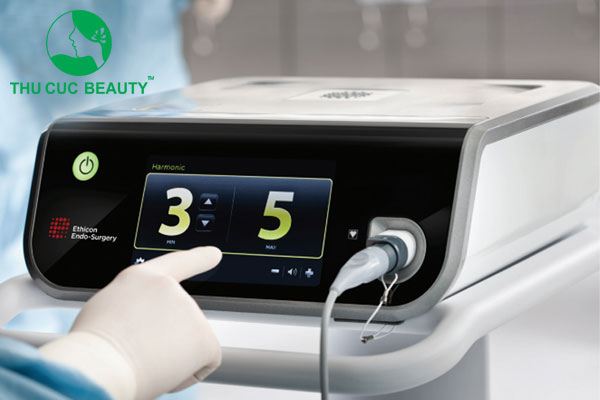 Nâng ngực bằng sóng siêu âm