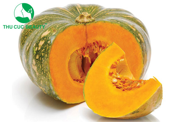 Xăm môi có được ăn bí đỏ không?