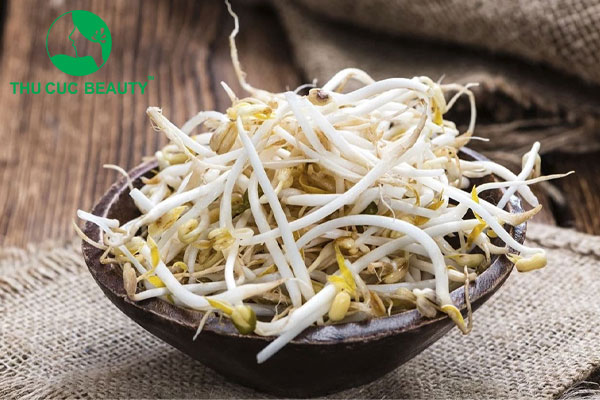 Xăm môi có được ăn giá đỗ không?