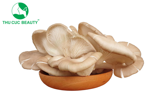 Xăm môi có được ăn nấm không?